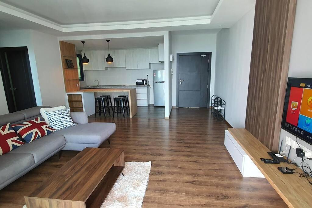 Close Lovely Vivacity Jazz Suite Cozy Condo With 2 Cards Kuching Eksteriør bilde